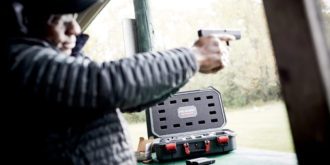 Plano Rustrictor™ Series Rustrictor™ AW2™ Two-Pistol Case