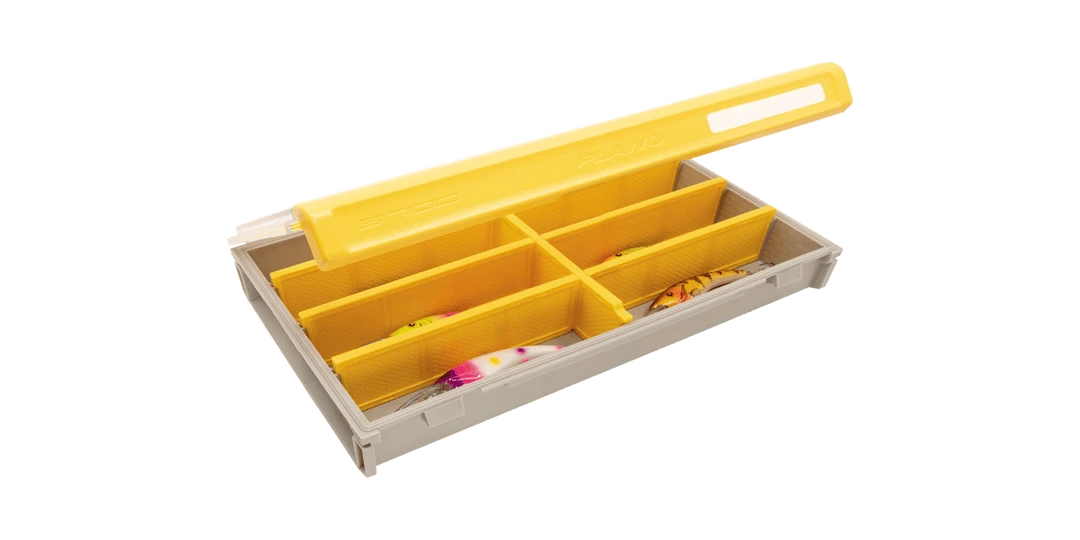 Plano Fishing EDGE™ Flex 3700 2 Plano Fishing EDGE™ Flex 3700