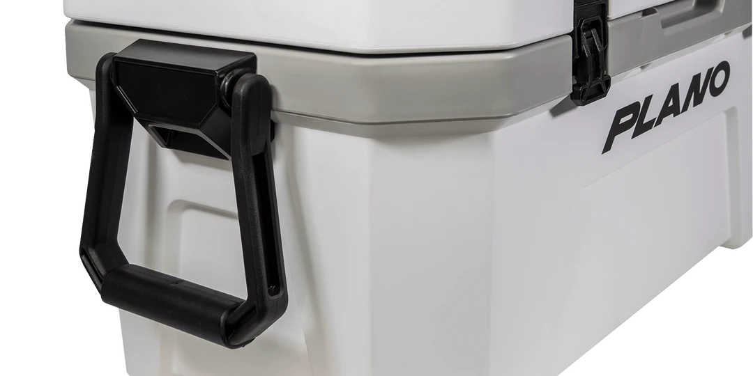 Plano Frost™ 32 Coolers Plano Frost™ 32 Coolers
