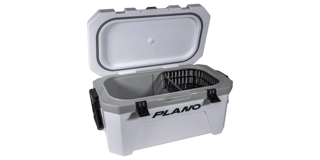 Plano Frost™ 32 Coolers Plano Frost™ 32 Coolers