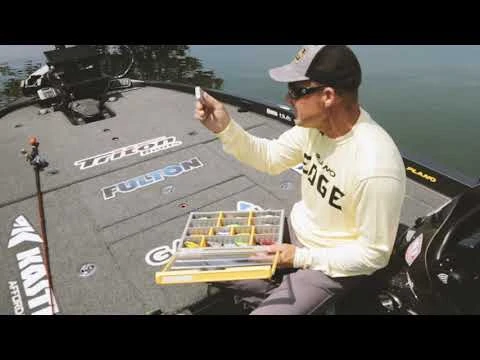 Plano EDGE™ 3700 Fishing Plano EDGE™ 3700 Fishing