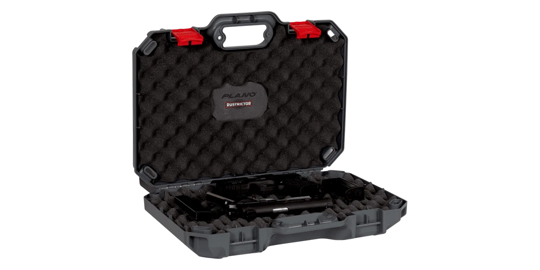 Plano Defender Two-Pistol Case W/ Rustrictor™ Rustrictor™ Series Plano Defender Two-Pistol Case W/ Rustrictor™ Rustrictor™ Series