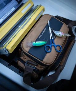 Plano Guide Series™ Tackle Bag (3500) 12 Plano Guide Series™ Tackle Bag (3500)