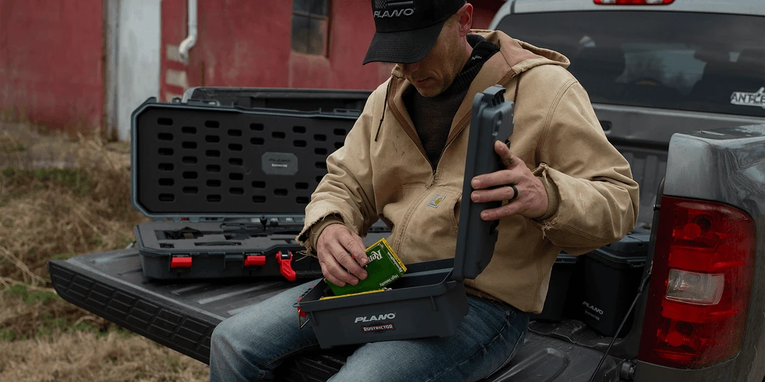 Plano Rustrictor™ Series Rustrictor™ Field/Ammo Box Compact Plano Rustrictor™ Series Rustrictor™ Field/Ammo Box Compact